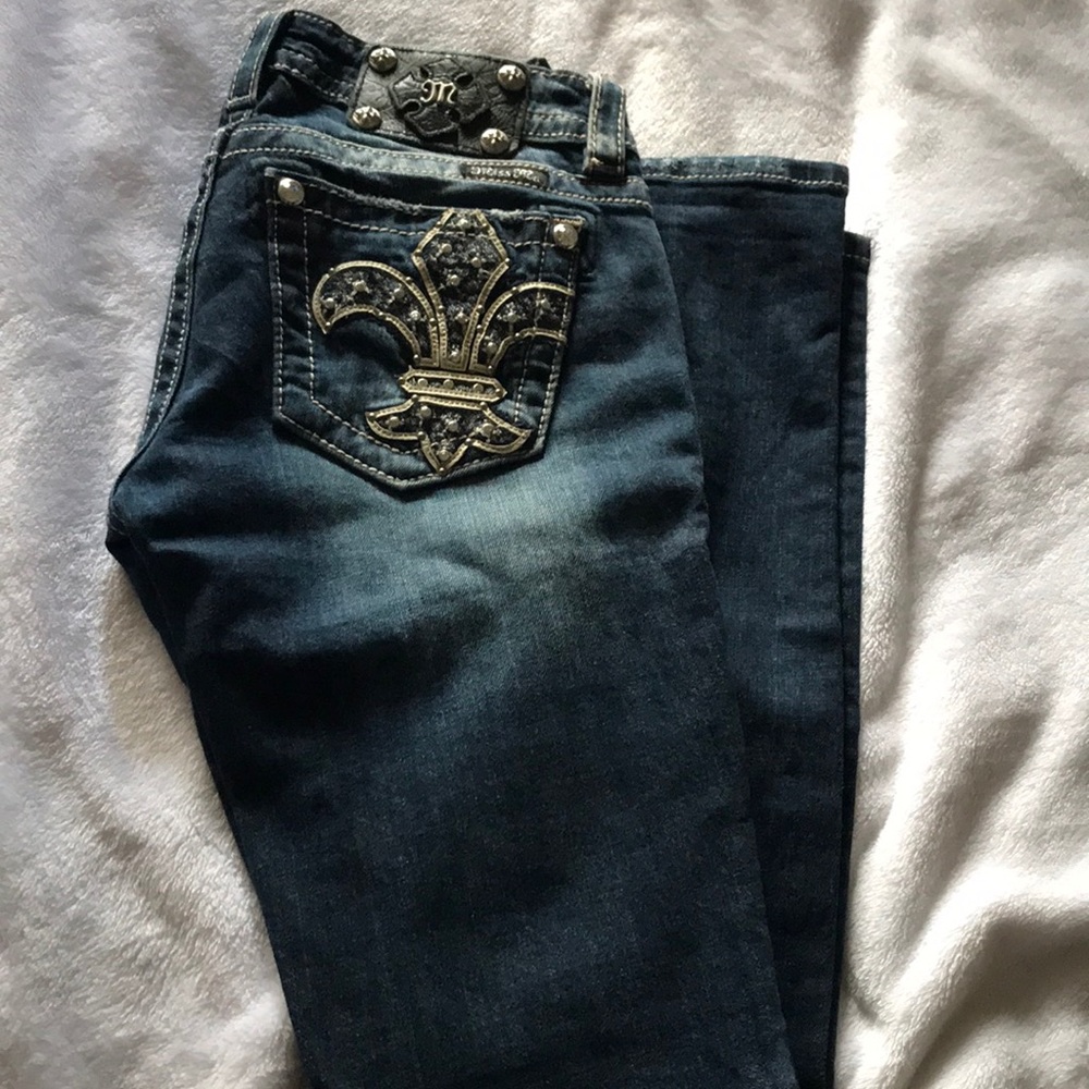 Miss Me jeans in great condition ✨
